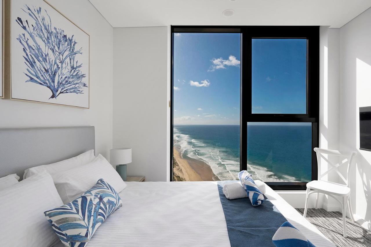 Sea View Beachfront Apartment In Surfers 골드코스트 외부 사진