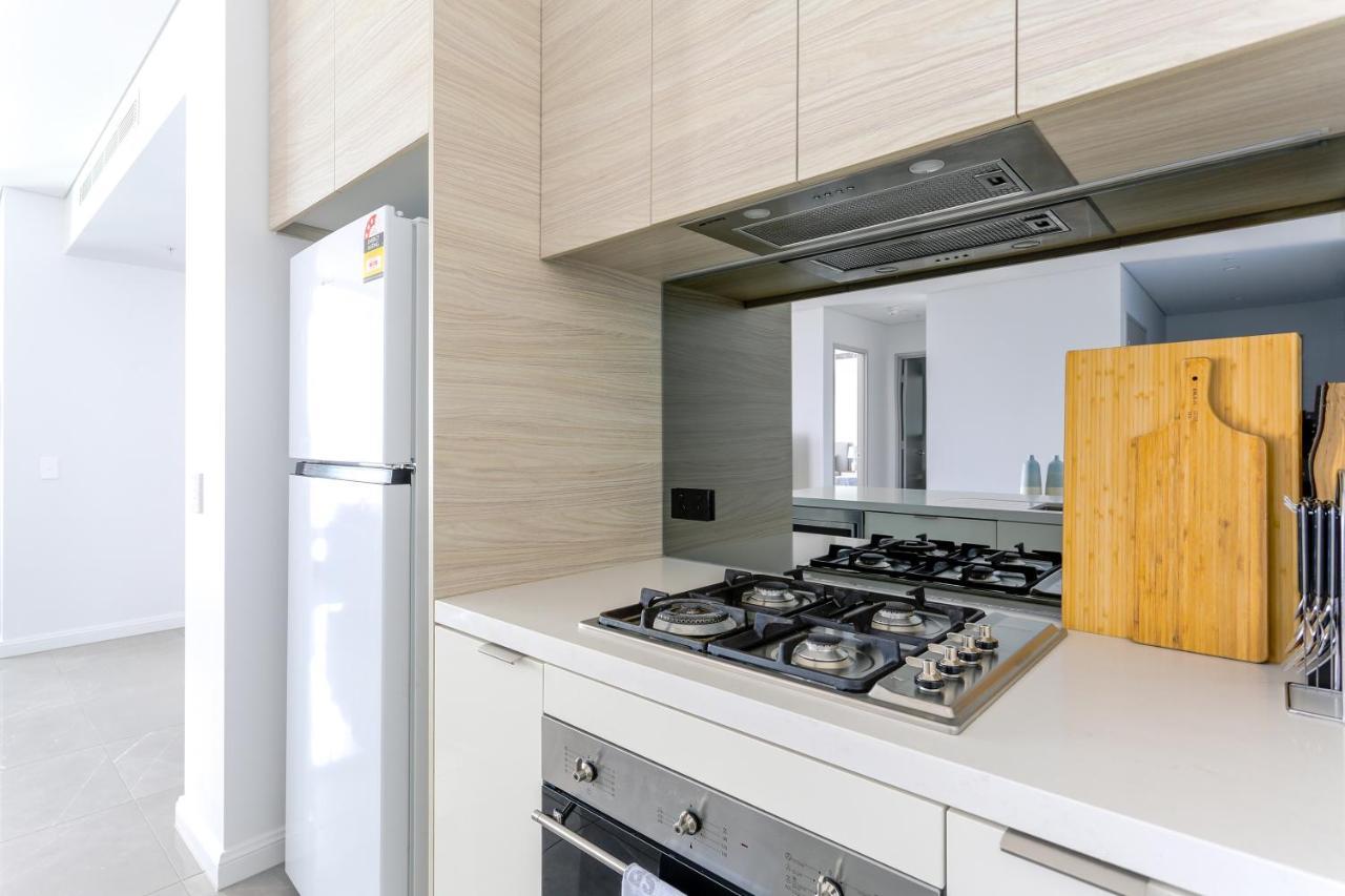 Sea View Beachfront Apartment In Surfers 골드코스트 외부 사진