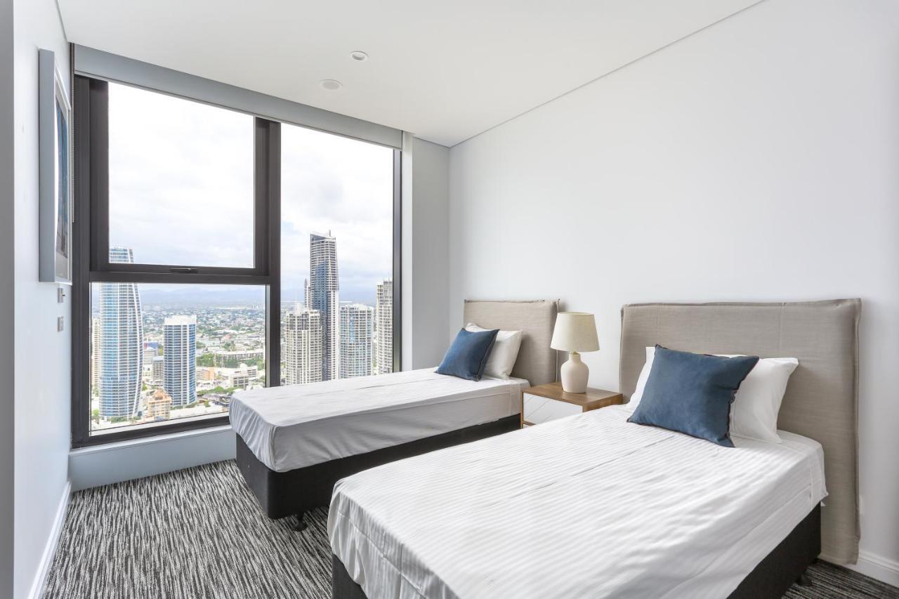 Sea View Beachfront Apartment In Surfers 골드코스트 외부 사진